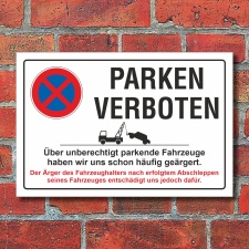 Schild Parkverbot, Halteverbot, Ausfahrt, ärgern 3...