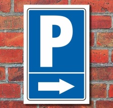 Schild "Parkplatz mit Pfeil, rechts", 450 x 300 mm