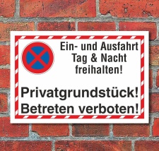 Schild Parkverbot Ein- und Ausfahrt freihalten...
