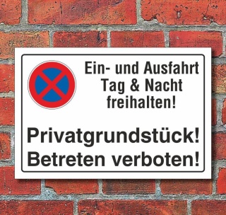 Schild Parkverbot, Ein- und Ausfahrt freihalten, Privatgrundstück, 3 mm Alu-Verbund 600 x 400 mm